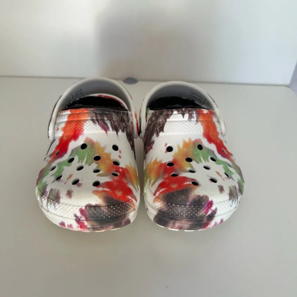 CROCS Toddler Fleece/Fur/Fuzzy lined shoes 5C